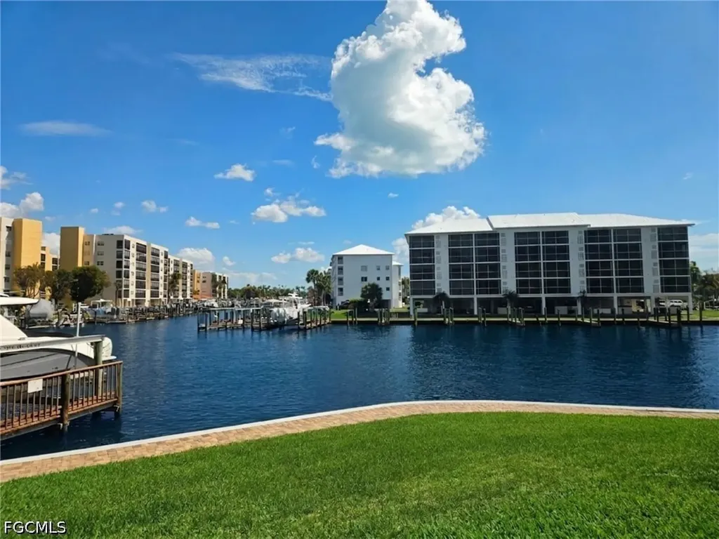 200 Lenell Road Fort Myers Beach FL 33931