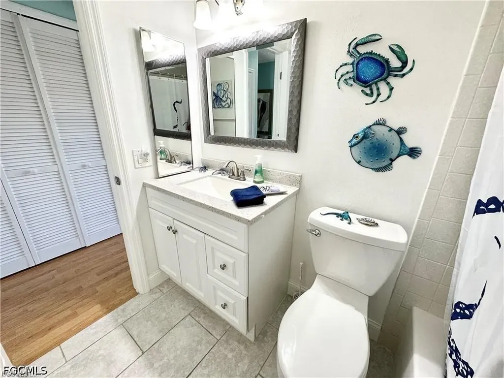 4563 SE 5th Place Cape Coral FL 33904