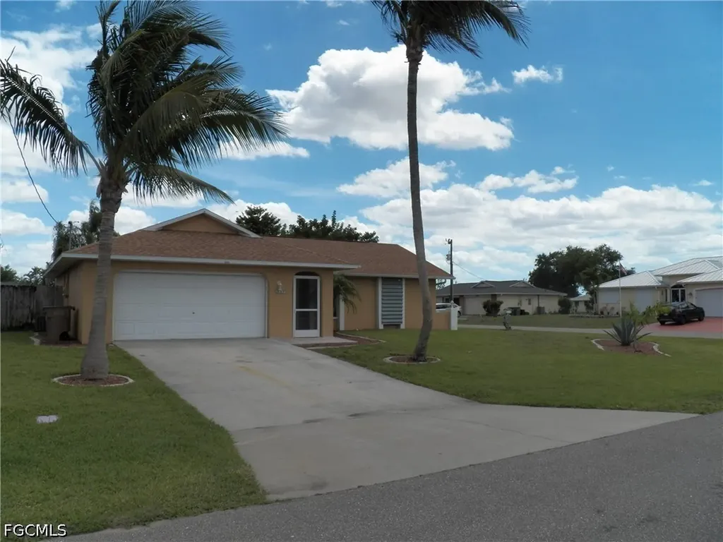 1119 SE 13th Avenue Cape Coral FL 33990