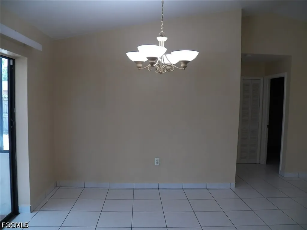 1119 SE 13th Avenue Cape Coral FL 33990