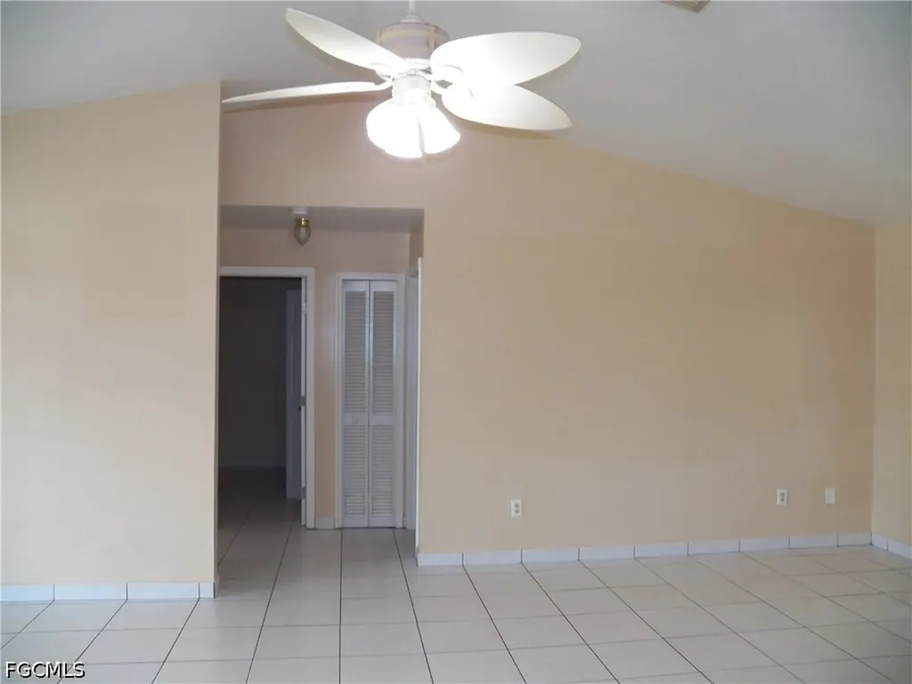 1119 SE 13th Avenue Cape Coral FL 33990