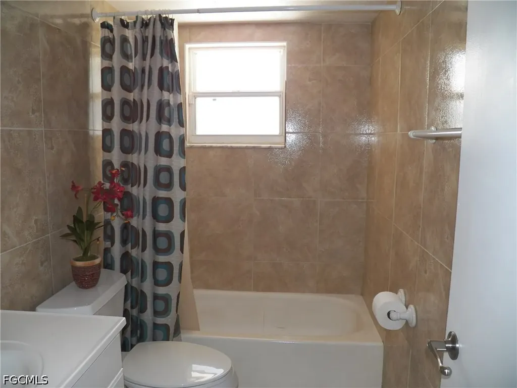 1119 SE 13th Avenue Cape Coral FL 33990