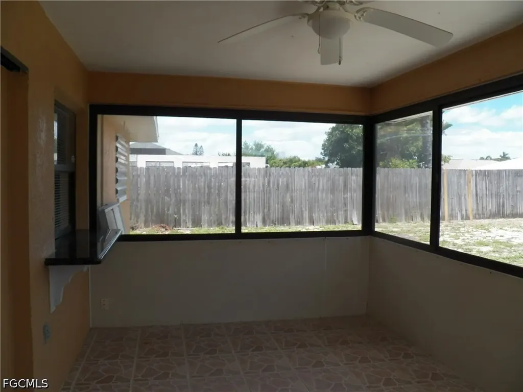 1119 SE 13th Avenue Cape Coral FL 33990