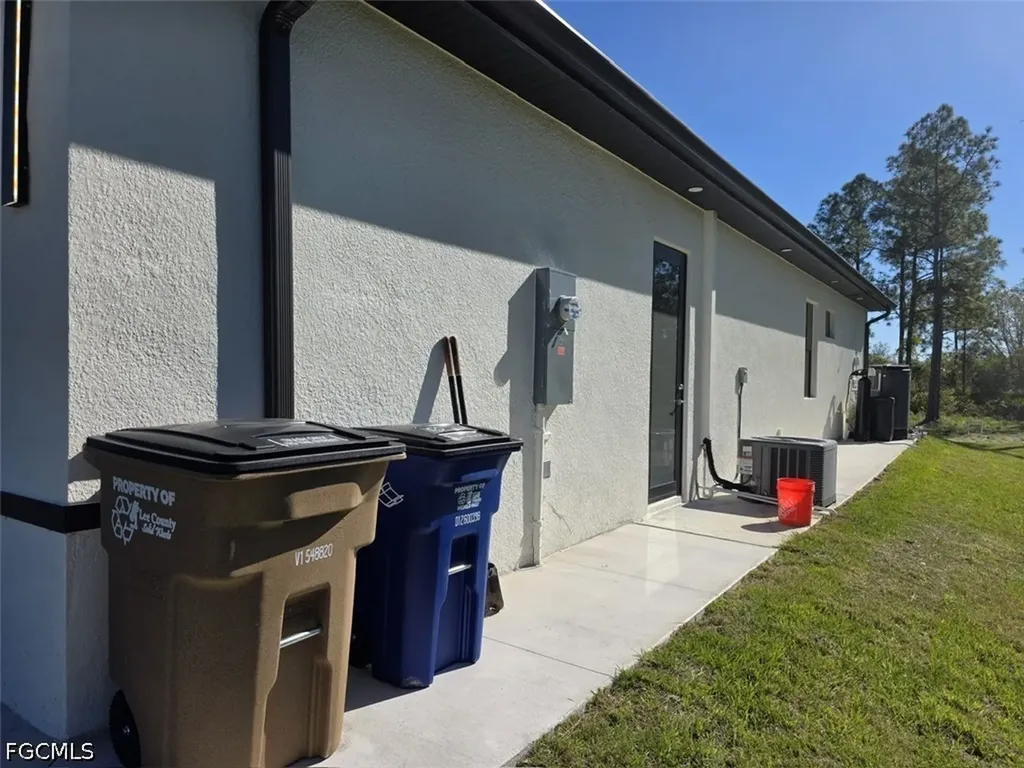 1504 Poinsettia Avenue Lehigh Acres FL 33972