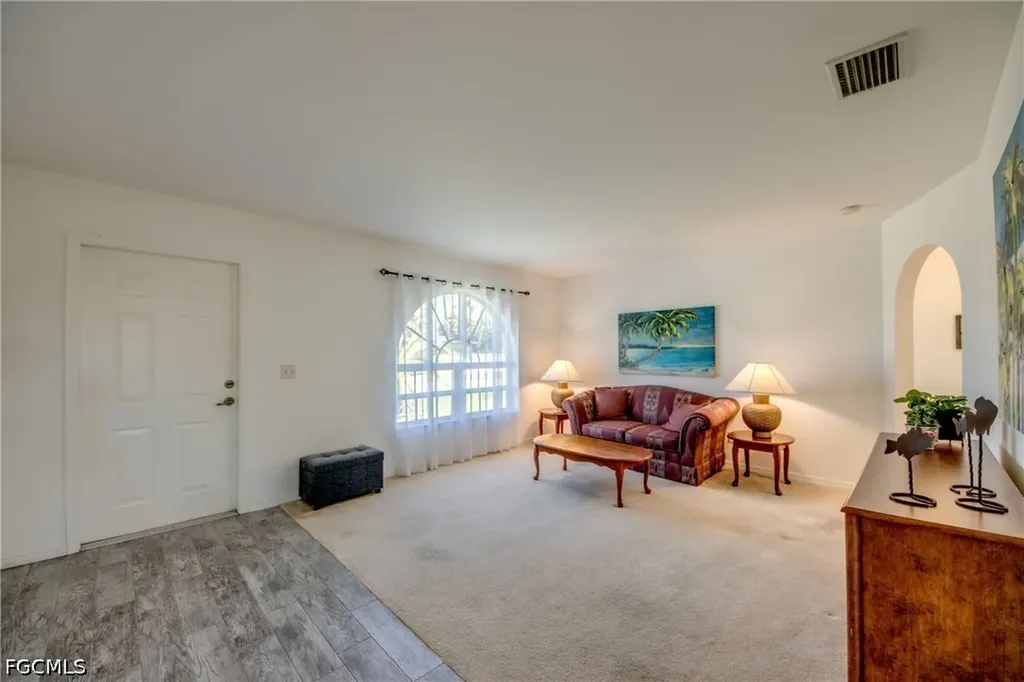 1438 SE 23rd Street Cape Coral FL 33990