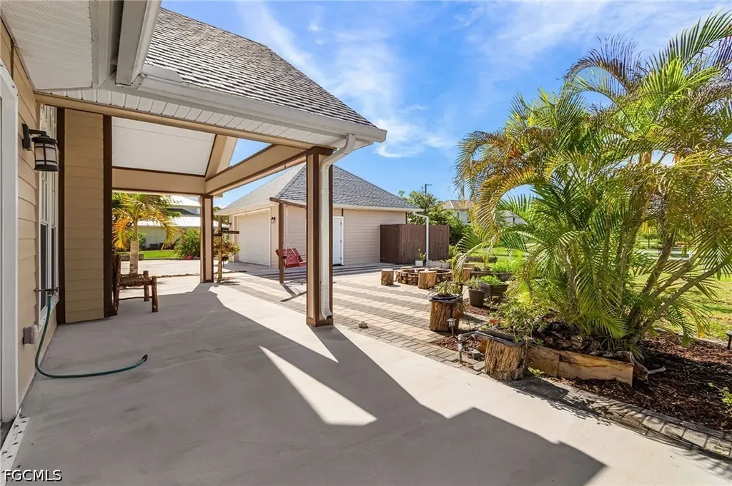 8930 Penzance Boulevard Fort Myers FL 33912
