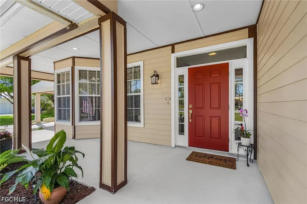 8930 Penzance Boulevard Fort Myers FL 33912