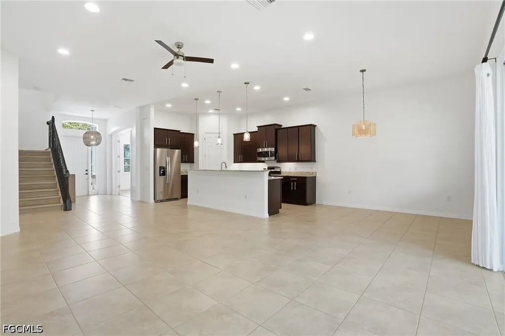 8752 Banyan Bay Boulevard Fort Myers FL 33908