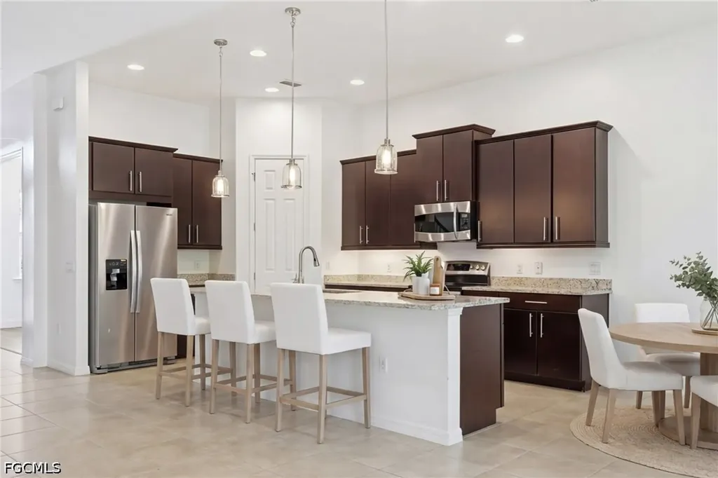 8752 Banyan Bay Boulevard Fort Myers FL 33908