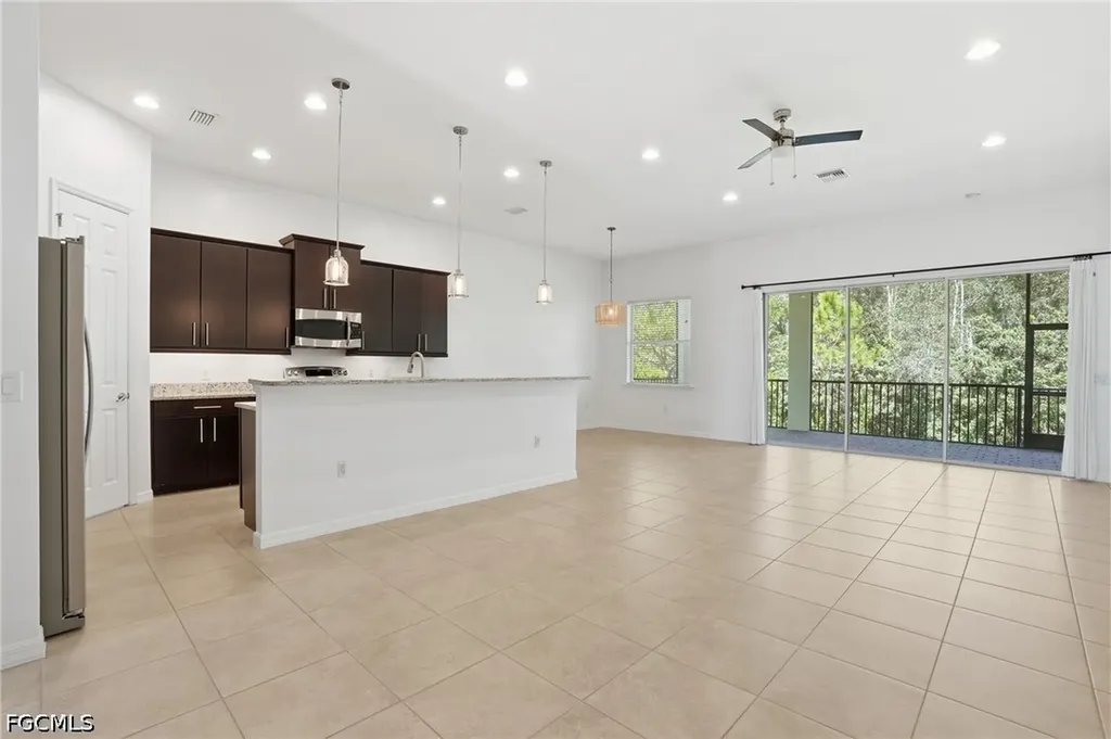 8752 Banyan Bay Boulevard Fort Myers FL 33908