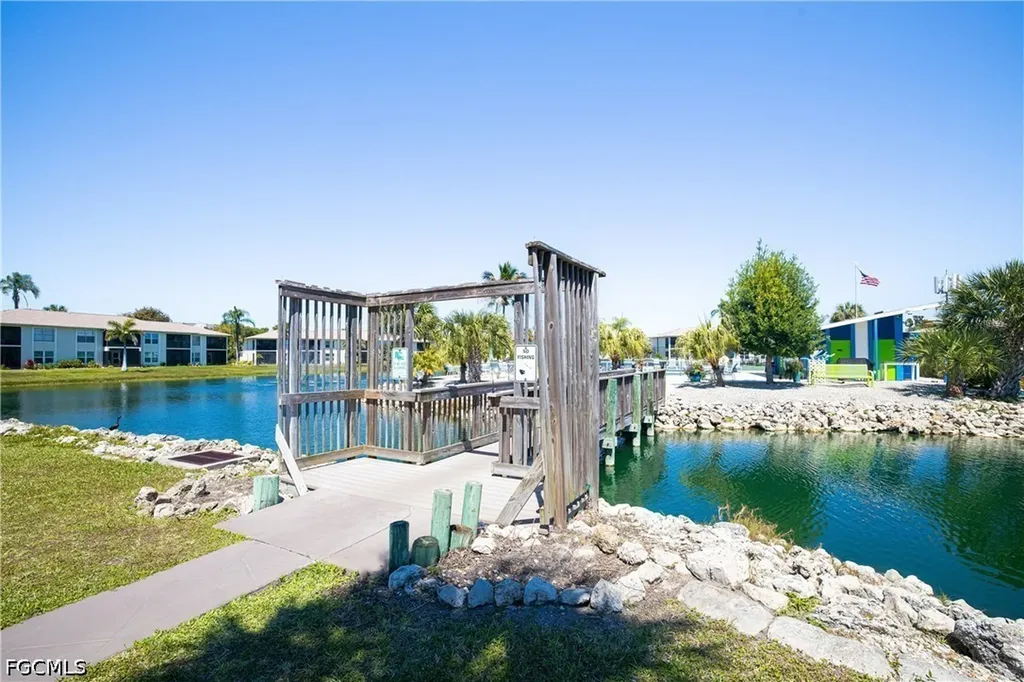 16007 Davis Road Fort Myers FL 33908