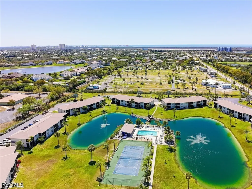 16007 Davis Road Fort Myers FL 33908