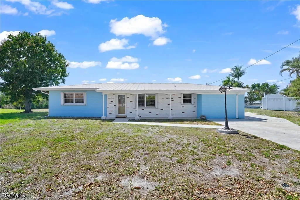 12065 Boat Shell Drive Matlacha Isles FL 33991