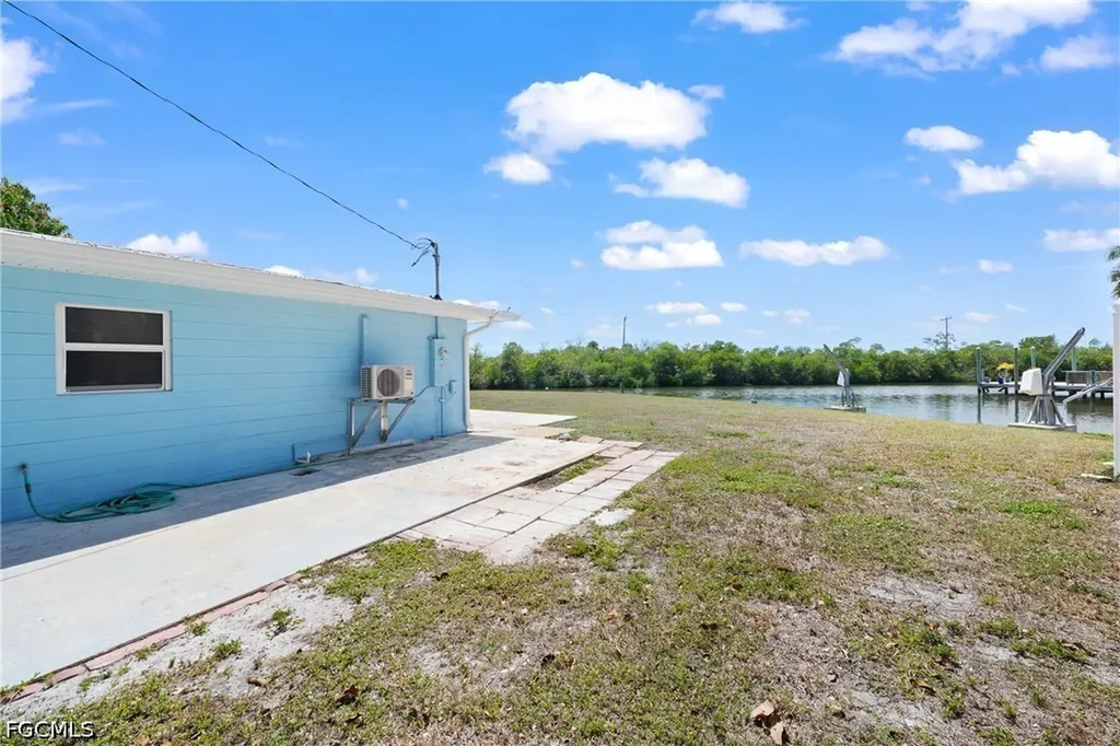 12065 Boat Shell Drive Matlacha Isles FL 33991