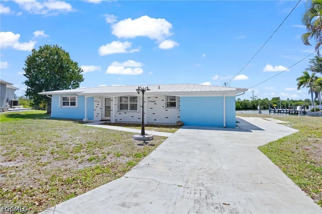 12065 Boat Shell Drive Matlacha Isles FL 33991