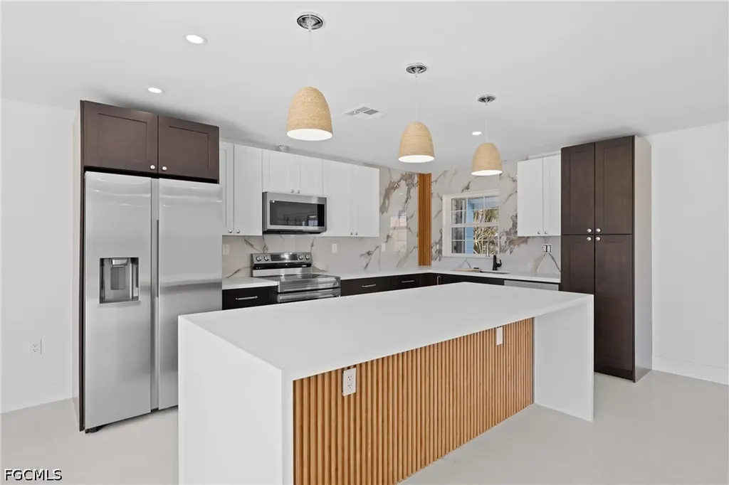 12065 Boat Shell Drive Matlacha Isles FL 33991
