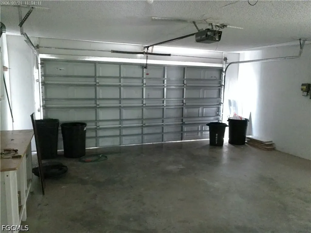 1441 SE 11th Street Cape Coral FL 33990