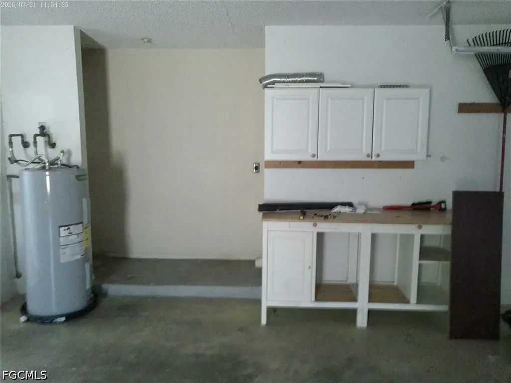 1441 SE 11th Street Cape Coral FL 33990