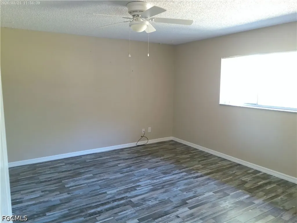 1441 SE 11th Street Cape Coral FL 33990
