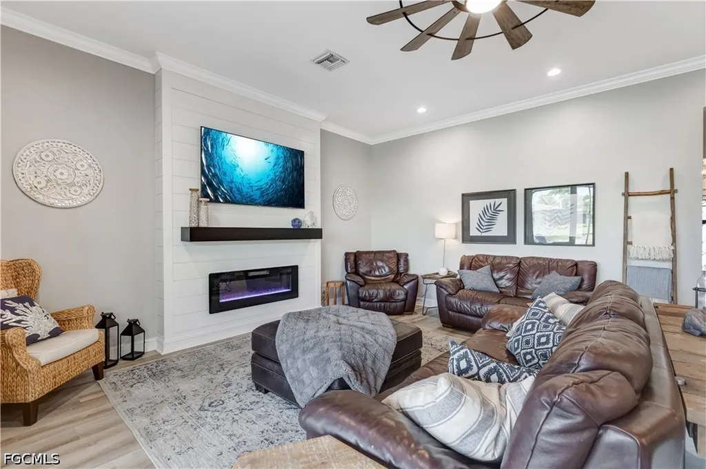 3061 Scarlet Oak Place North Fort Myers FL 33903