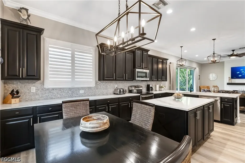 3061 Scarlet Oak Place North Fort Myers FL 33903