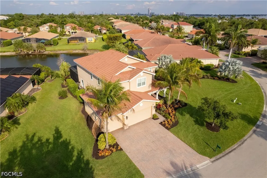 3061 Scarlet Oak Place North Fort Myers FL 33903