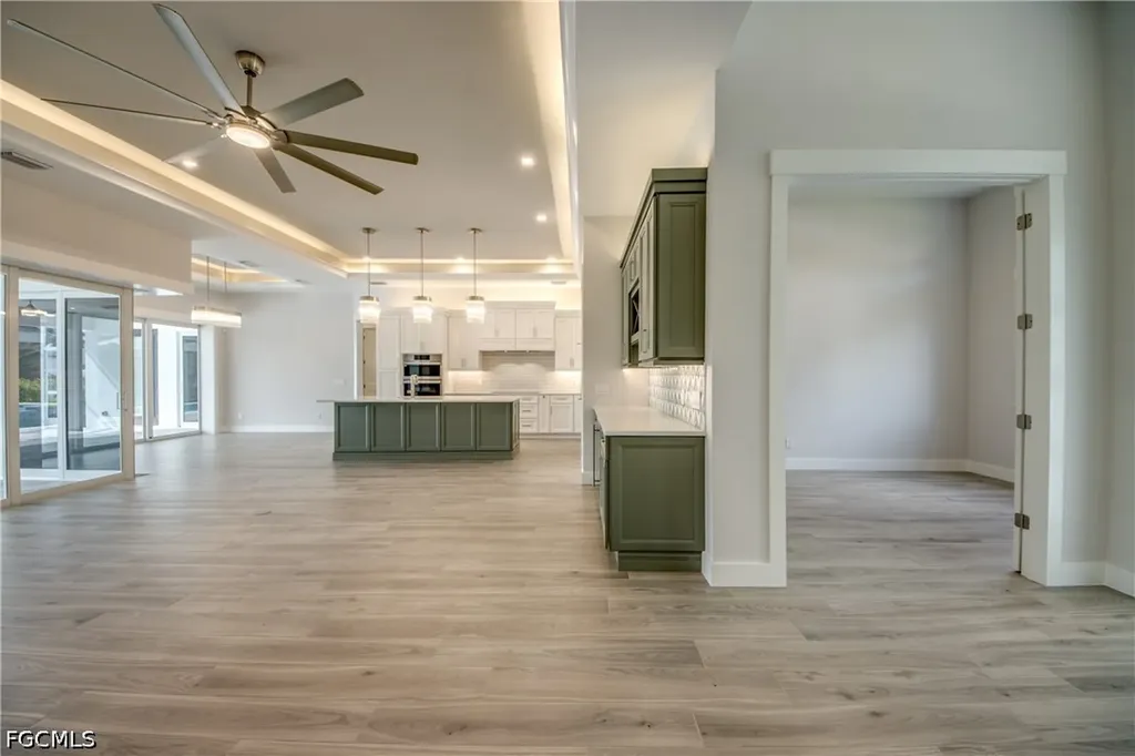 4910 SW 2nd Avenue Cape Coral FL 33914