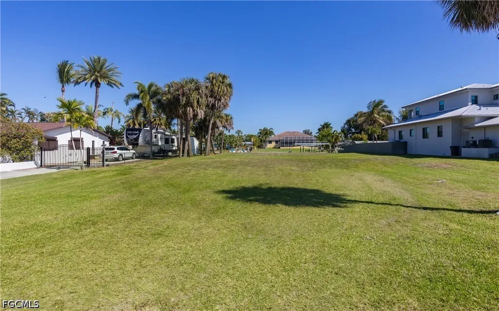 1820 Marina Circle North Fort Myers FL 33903