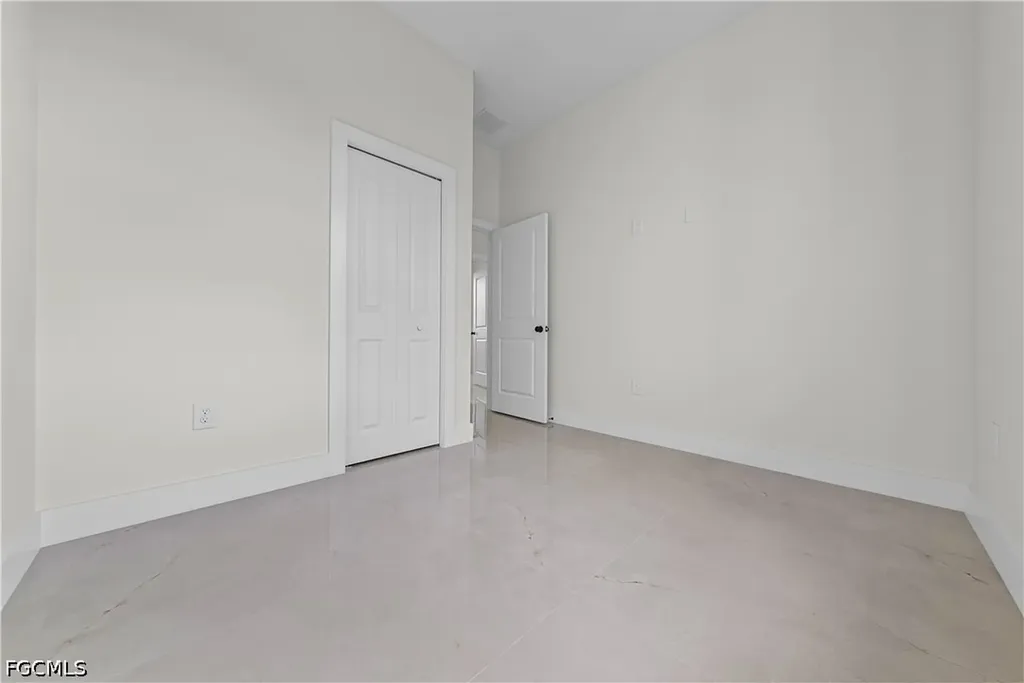 1097 Eisenhower Boulevard Lehigh Acres FL 33974