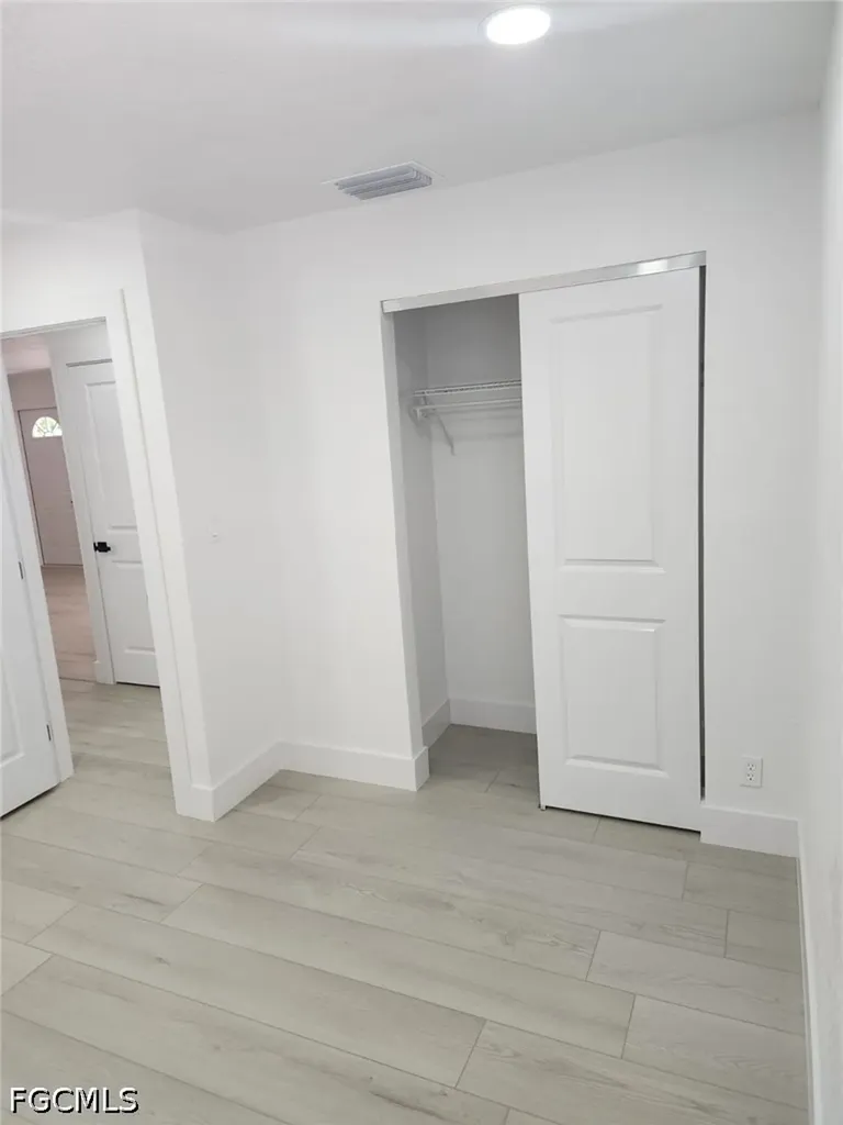 5512 8th Avenue Fort Myers FL 33907