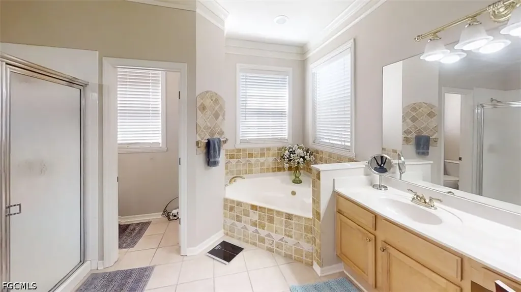 138 Burnt Pine Drive Naples FL 34119