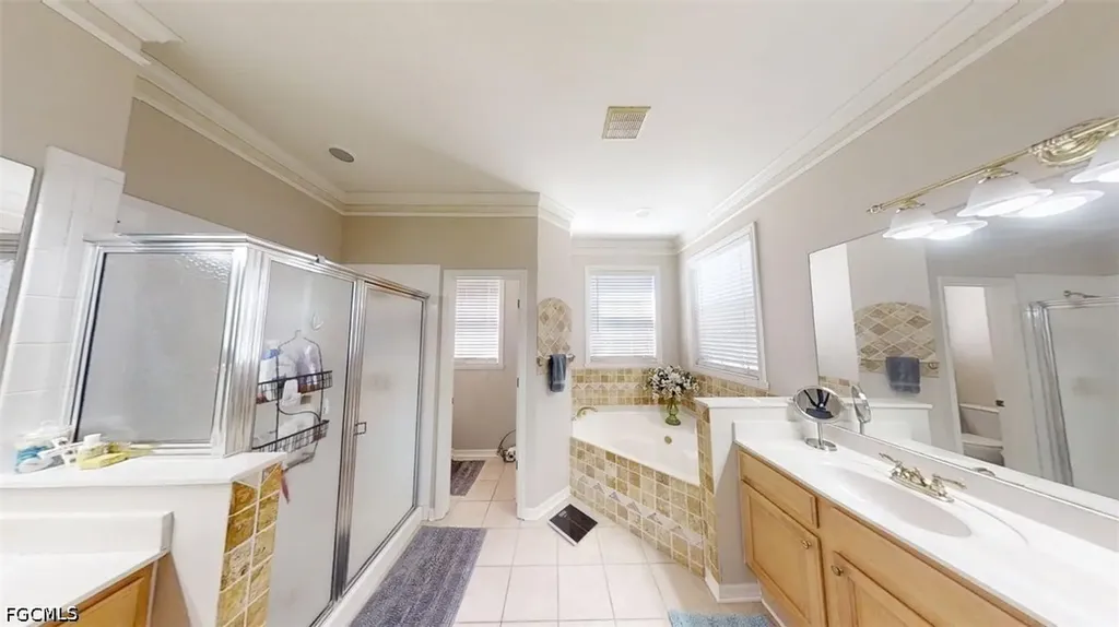 138 Burnt Pine Drive Naples FL 34119