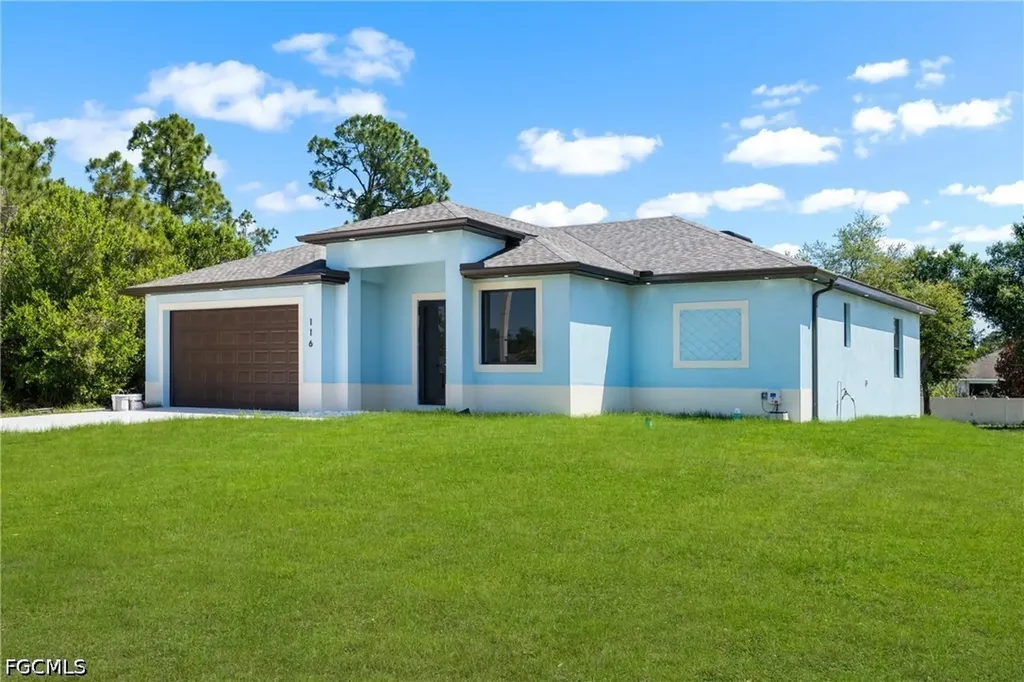 116 Mcarthur Avenue Lehigh Acres FL 33936