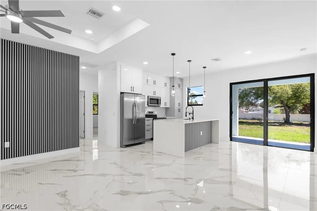 116 Mcarthur Avenue Lehigh Acres FL 33936