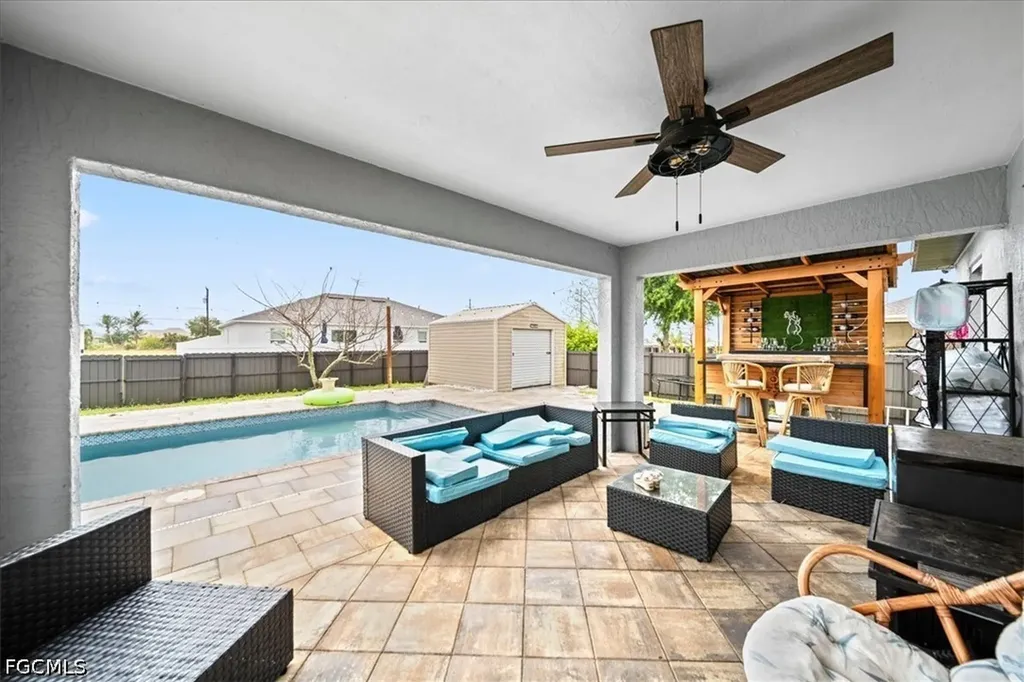 2304 NW 7th Street Cape Coral FL 33993