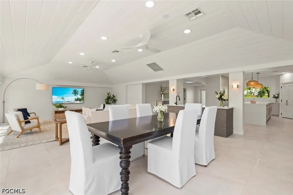 1146 Golden Olive Court Sanibel FL 33957