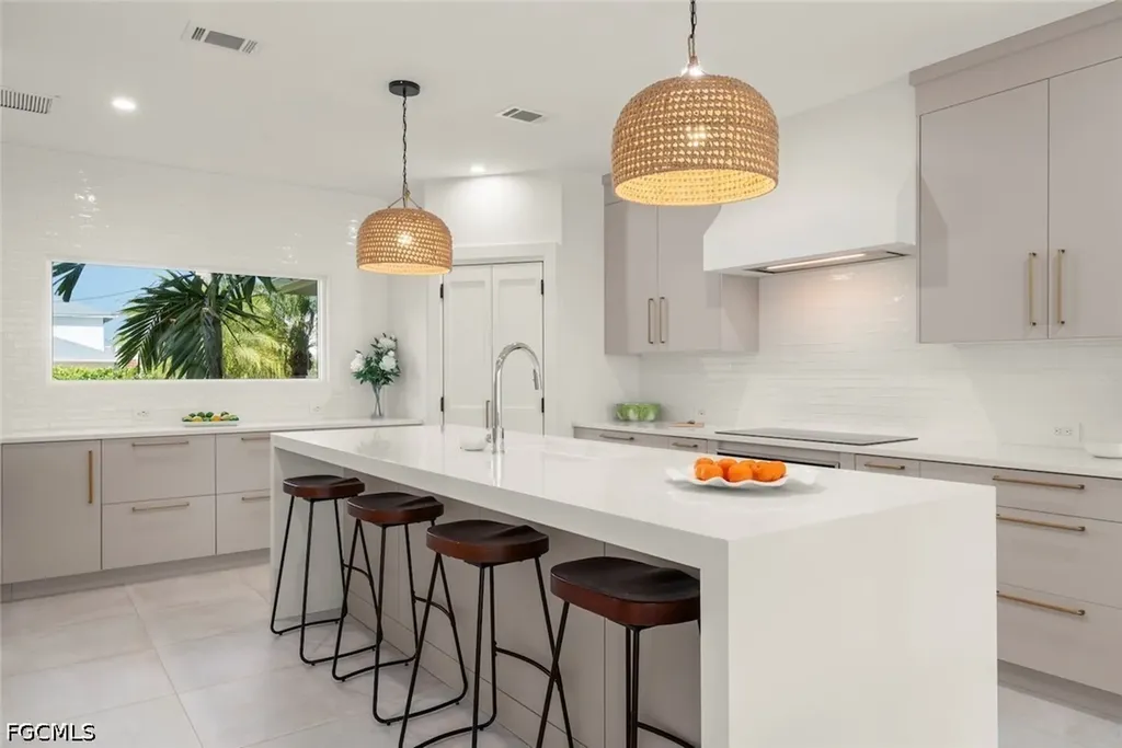 1146 Golden Olive Court Sanibel FL 33957