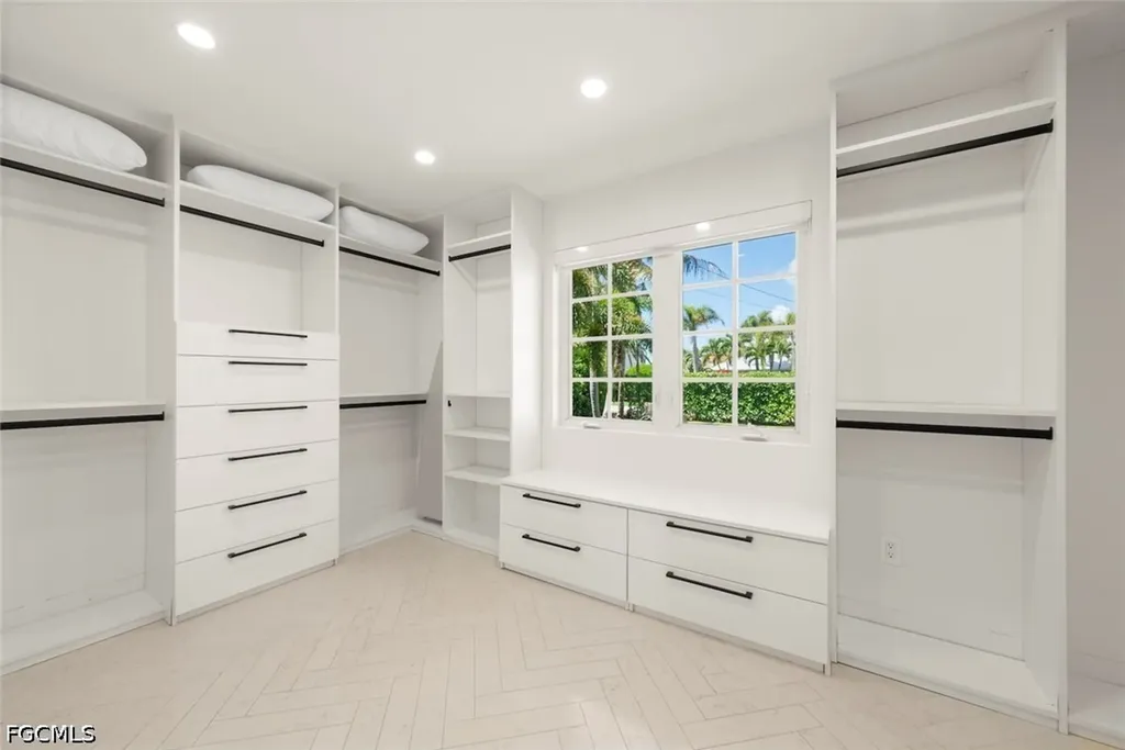 1146 Golden Olive Court Sanibel FL 33957