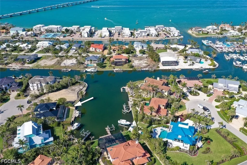 1146 Golden Olive Court Sanibel FL 33957
