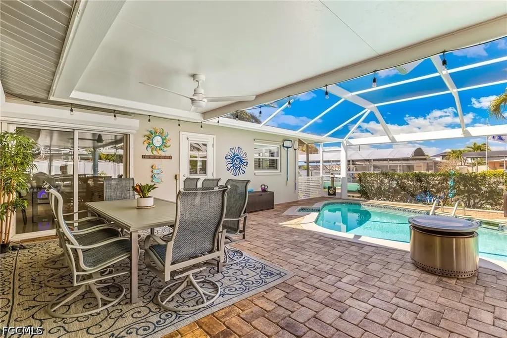 141 SW 54th Terrace Cape Coral FL 33914