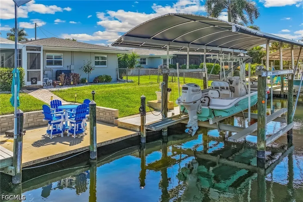 141 SW 54th Terrace Cape Coral FL 33914