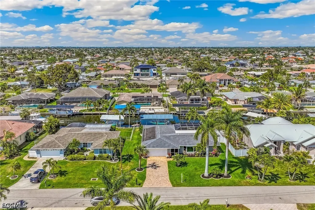 141 SW 54th Terrace Cape Coral FL 33914