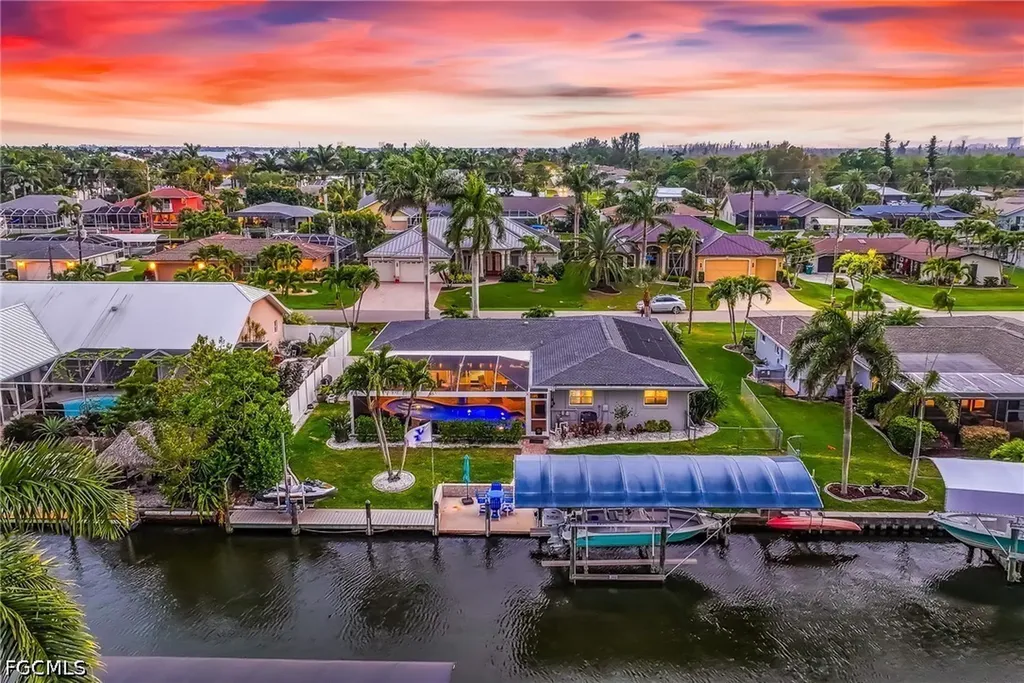 141 SW 54th Terrace Cape Coral FL 33914