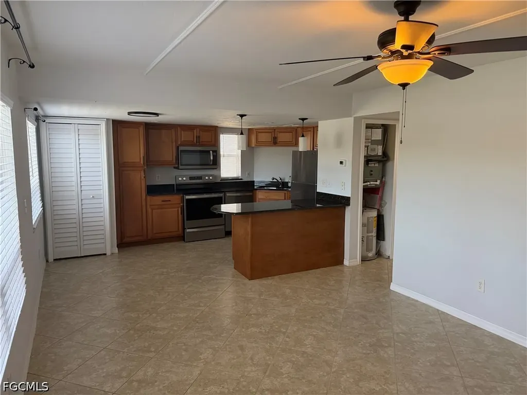 5031 SW 16th Place Cape Coral FL 33914