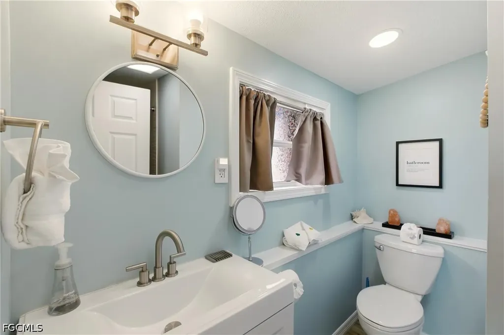 185 Hibiscus Drive Fort Myers Beach FL 33931