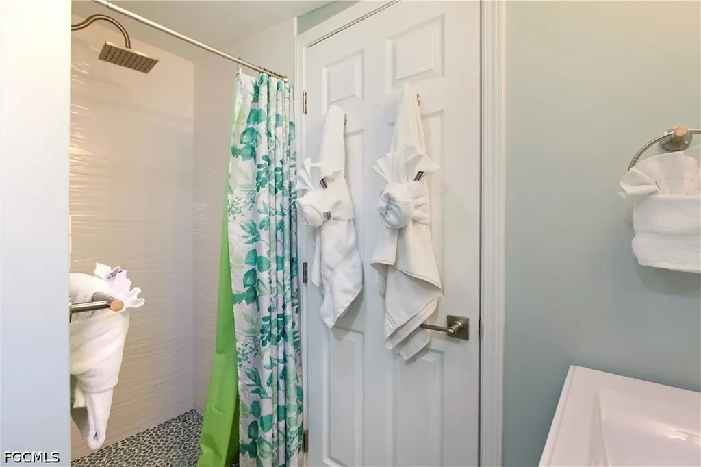 185 Hibiscus Drive Fort Myers Beach FL 33931
