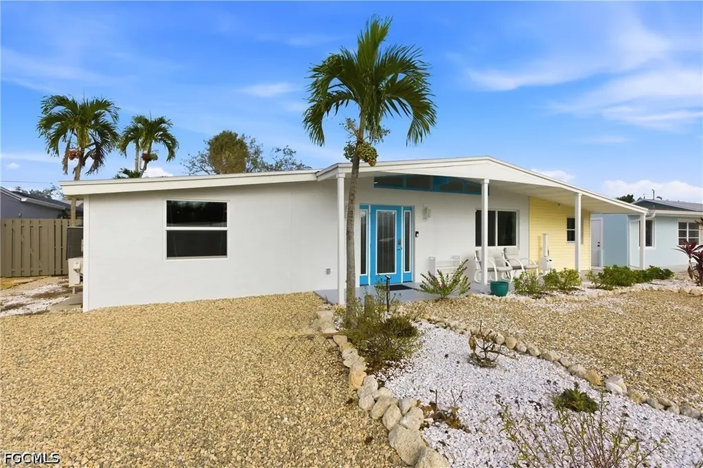 185 Hibiscus Drive Fort Myers Beach FL 33931