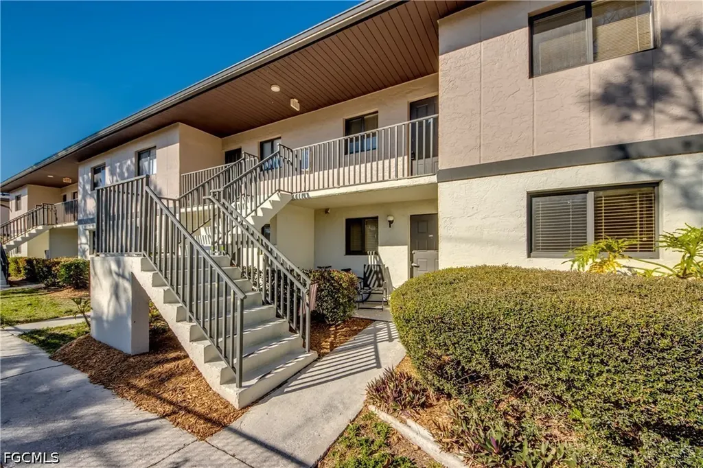 1211 Barrett Road North Fort Myers FL 33903