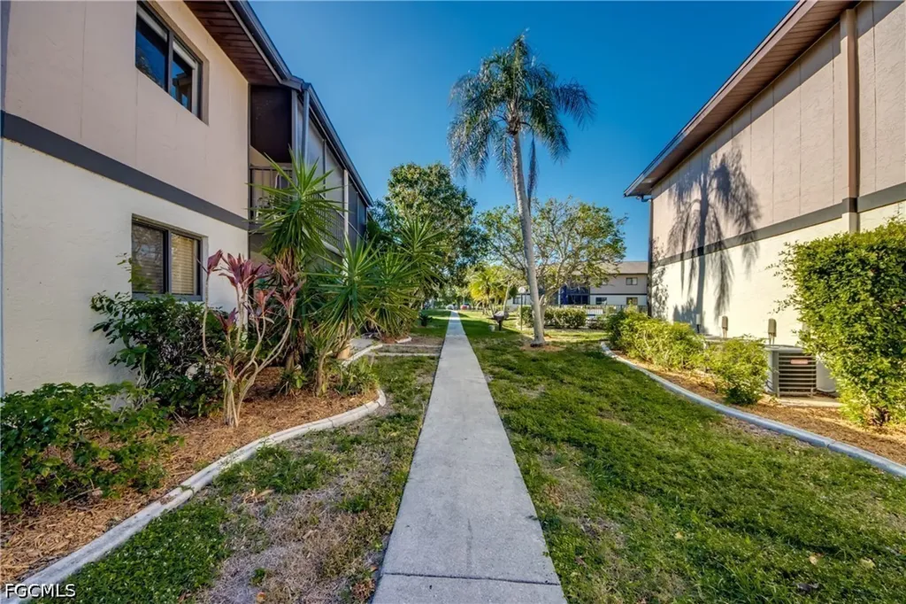 1211 Barrett Road North Fort Myers FL 33903