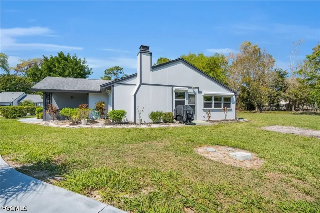 10438 Lakeport Court Lehigh Acres FL 33936